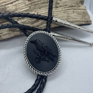 Wedding festival wear Gothic Raven Black Crow Bolo Lariat Tie Necklace Southwest